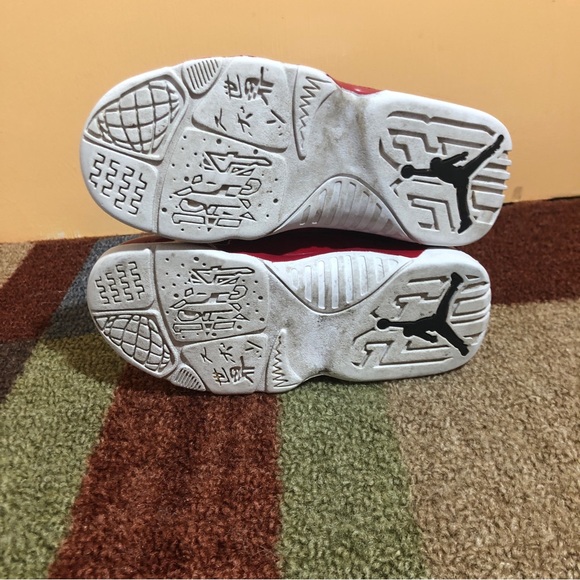 Air Jordan 9 Retro